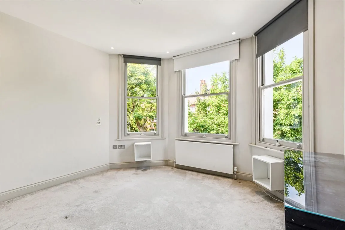 Willcott Road, W3, photo 12