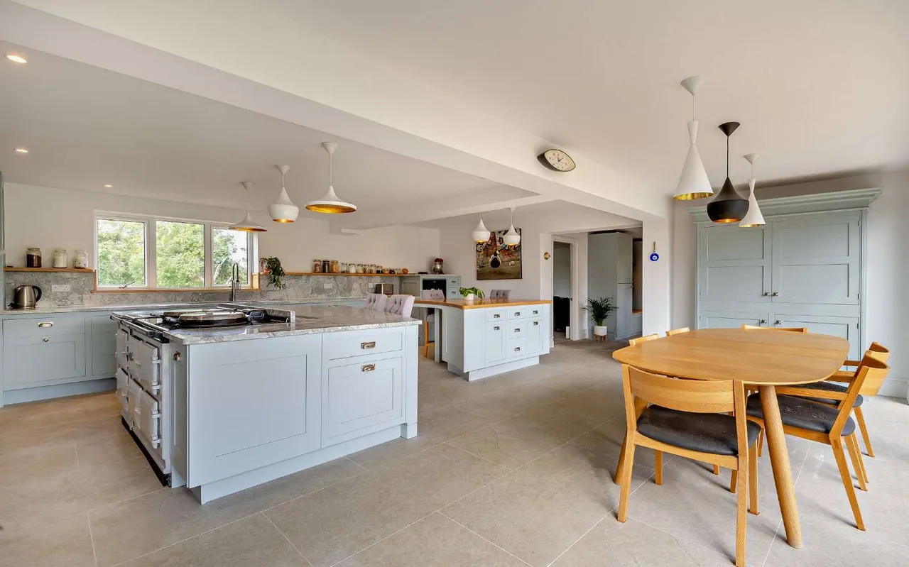 Bryn-Y-Cochin, Ellesmere, SY12, photo 9