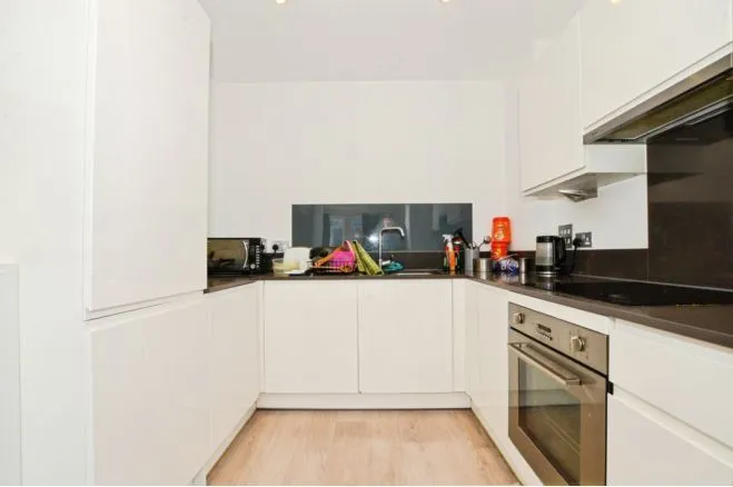 Matthews Close, Wembley, HA9, photo 5