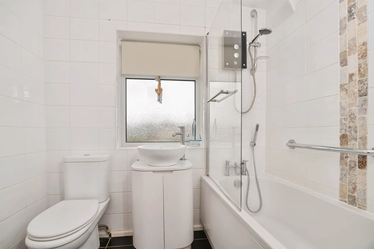 Windermere Road, Stockton-On-Tees, TS18, photo 13
