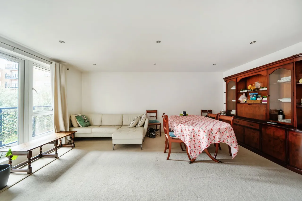 Royal Quarter, Seven Kings Way, Kingston upon Thames, KT2, photo 9