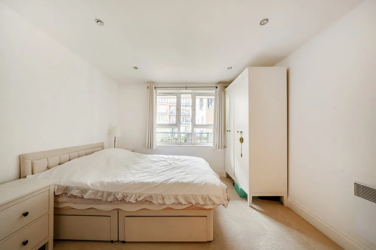 Royal Quarter, Seven Kings Way, Kingston upon Thames, KT2, photo 10