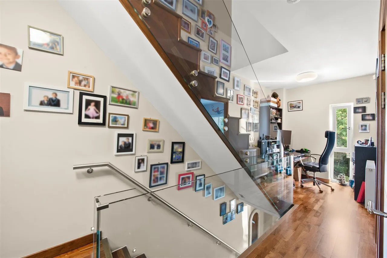 Kings Mill Way, Denham, photo 14