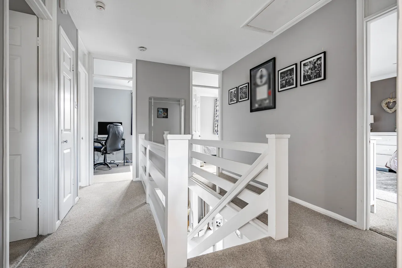 East Gardens, Woking, GU22, photo 26