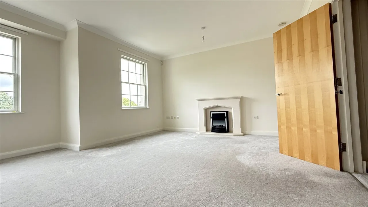 Arundel Wing, Tortington Manor, BN18, photo 6