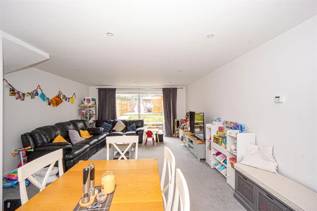 Little Acres Way, Hastings, photo 16