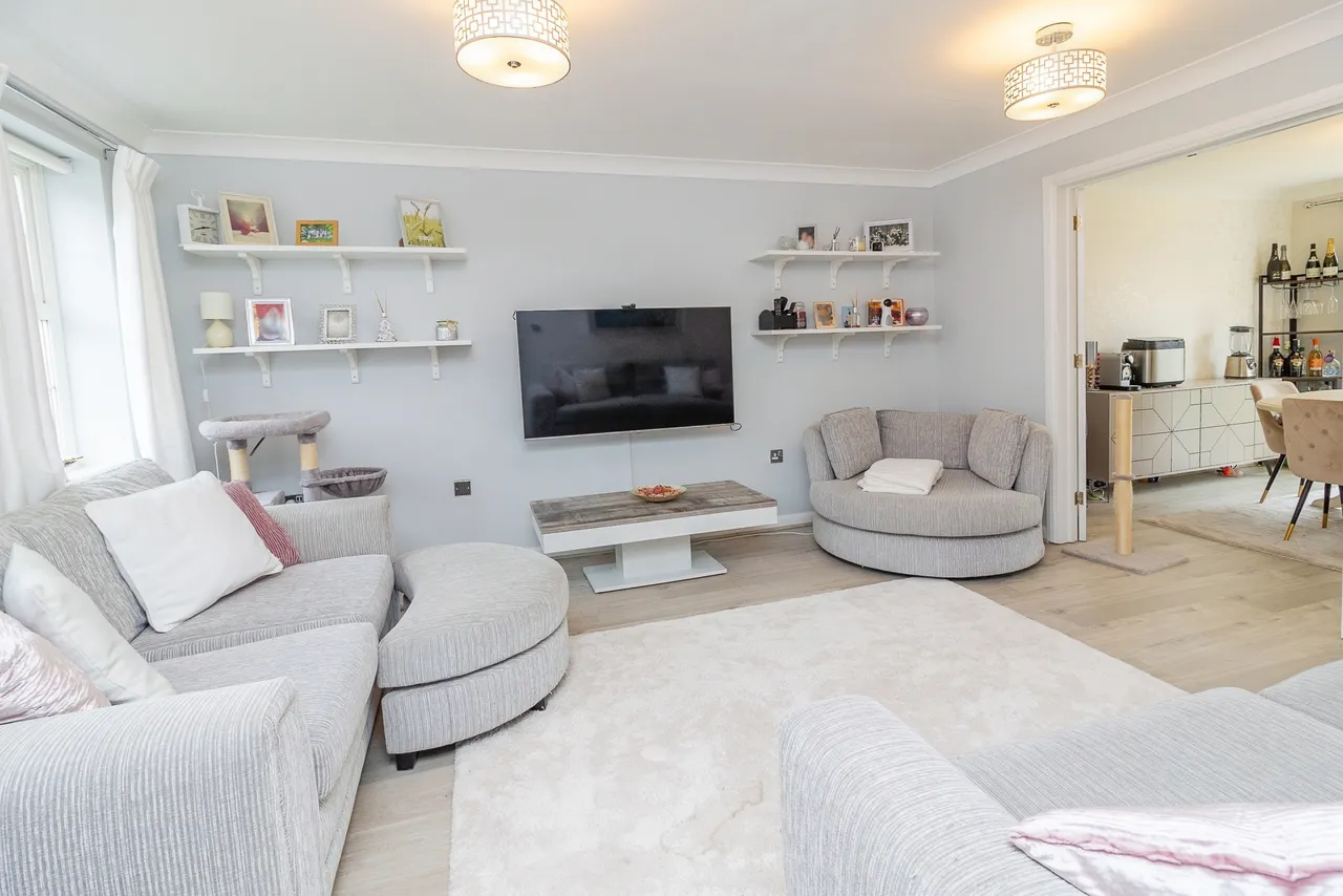 Nicolson Drive, Leighton Buzzard, photo 6