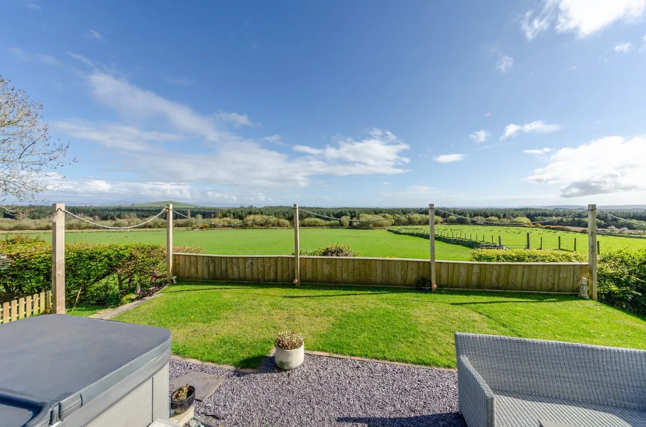 Llanaelhaearn, Caernarfon, LL54, photo 12
