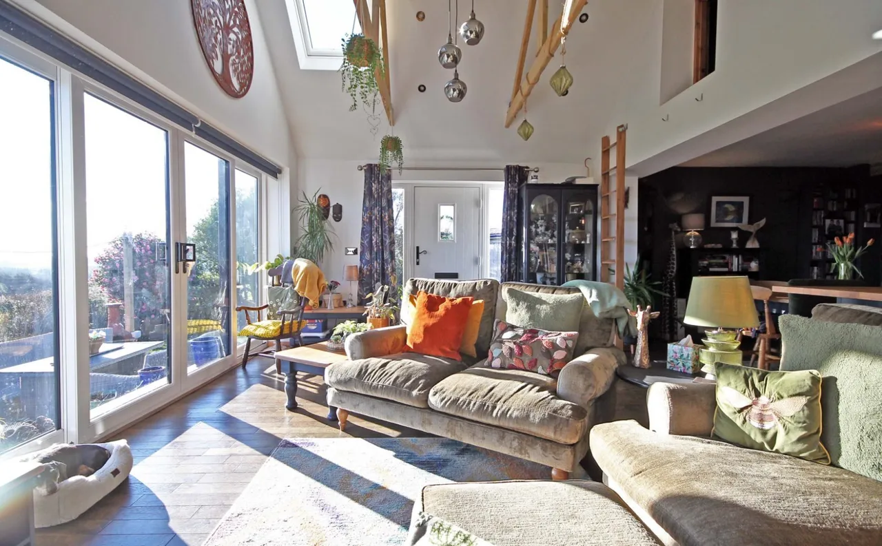 Llanaelhaearn, Caernarfon, LL54, photo 33