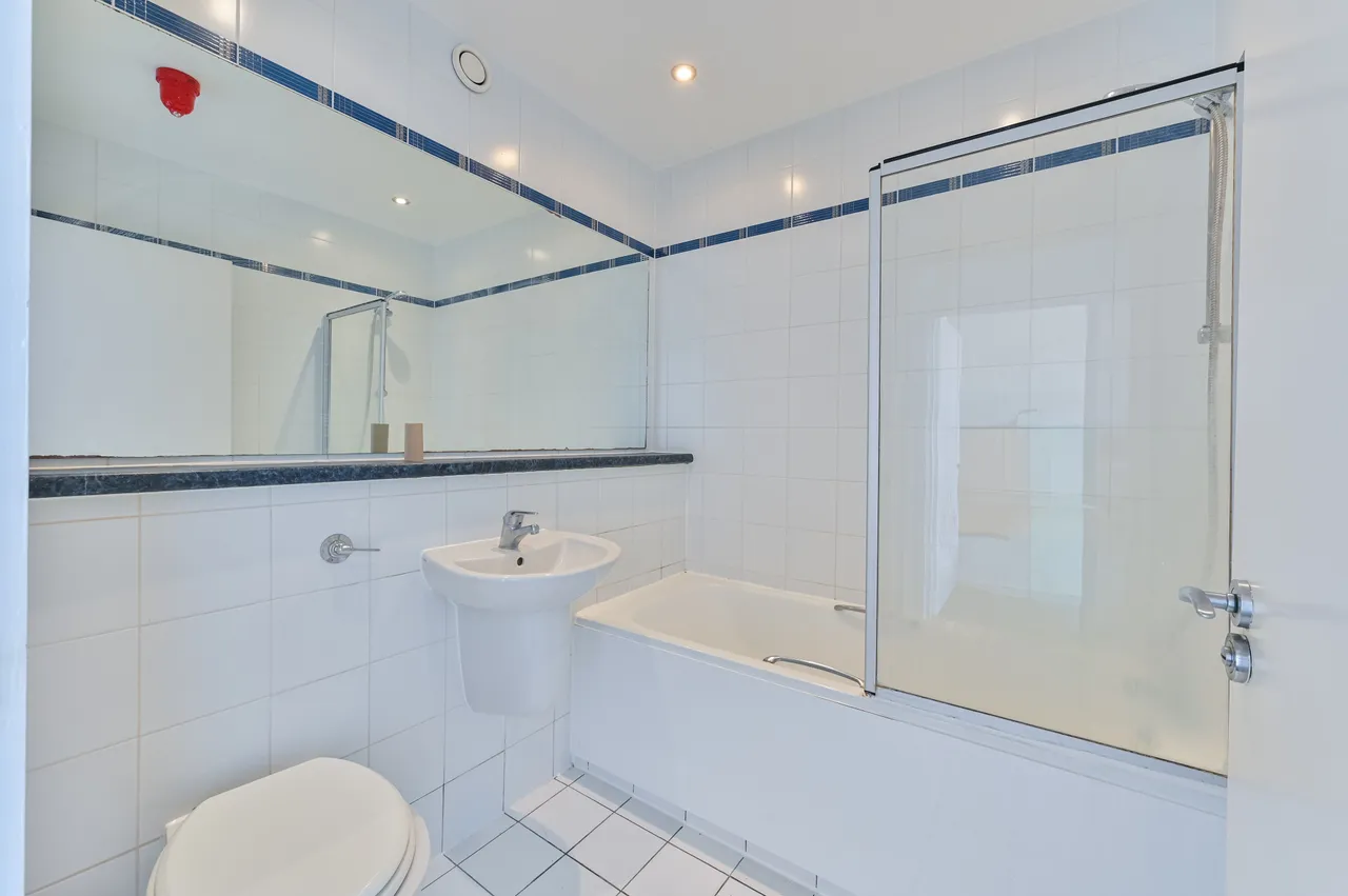 421 The Vista Building, 30 Calderwood Street, London, photo 10
