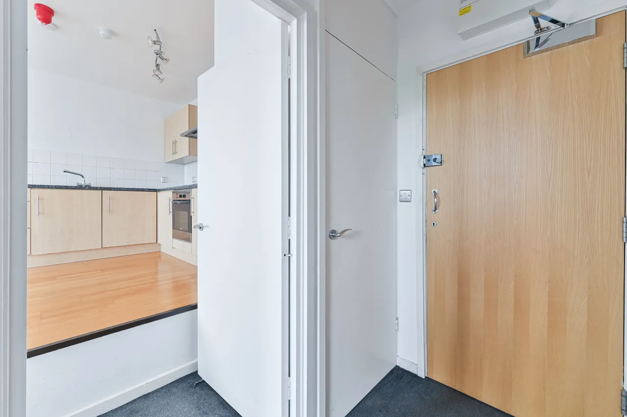 421 The Vista Building, 30 Calderwood Street, London, photo 7