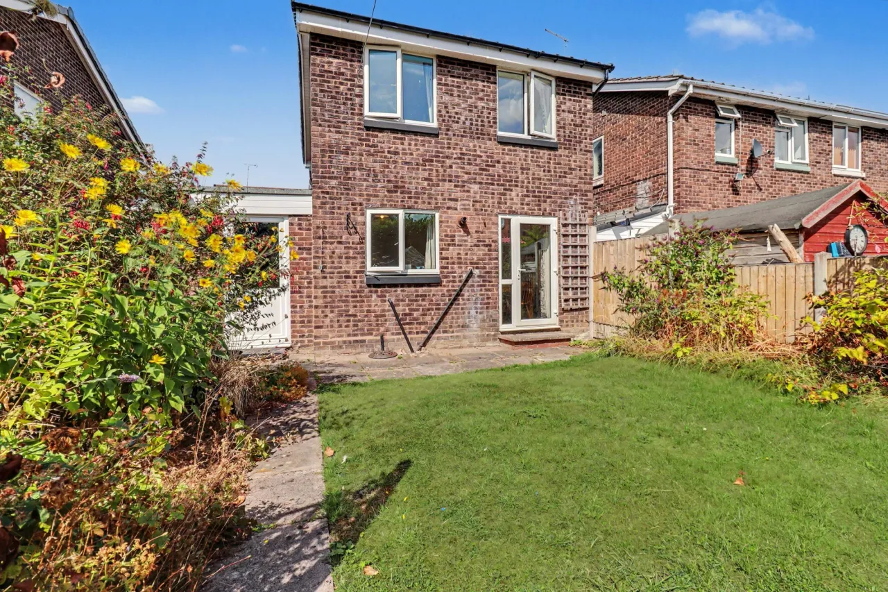 Brookhouse Way, Stafford, photo 15