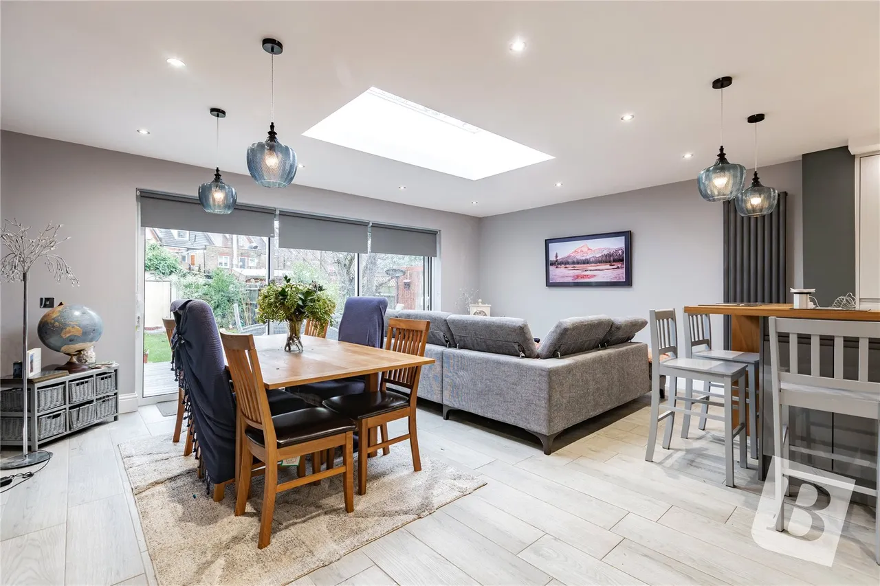 Upminster, RM14, photo 5