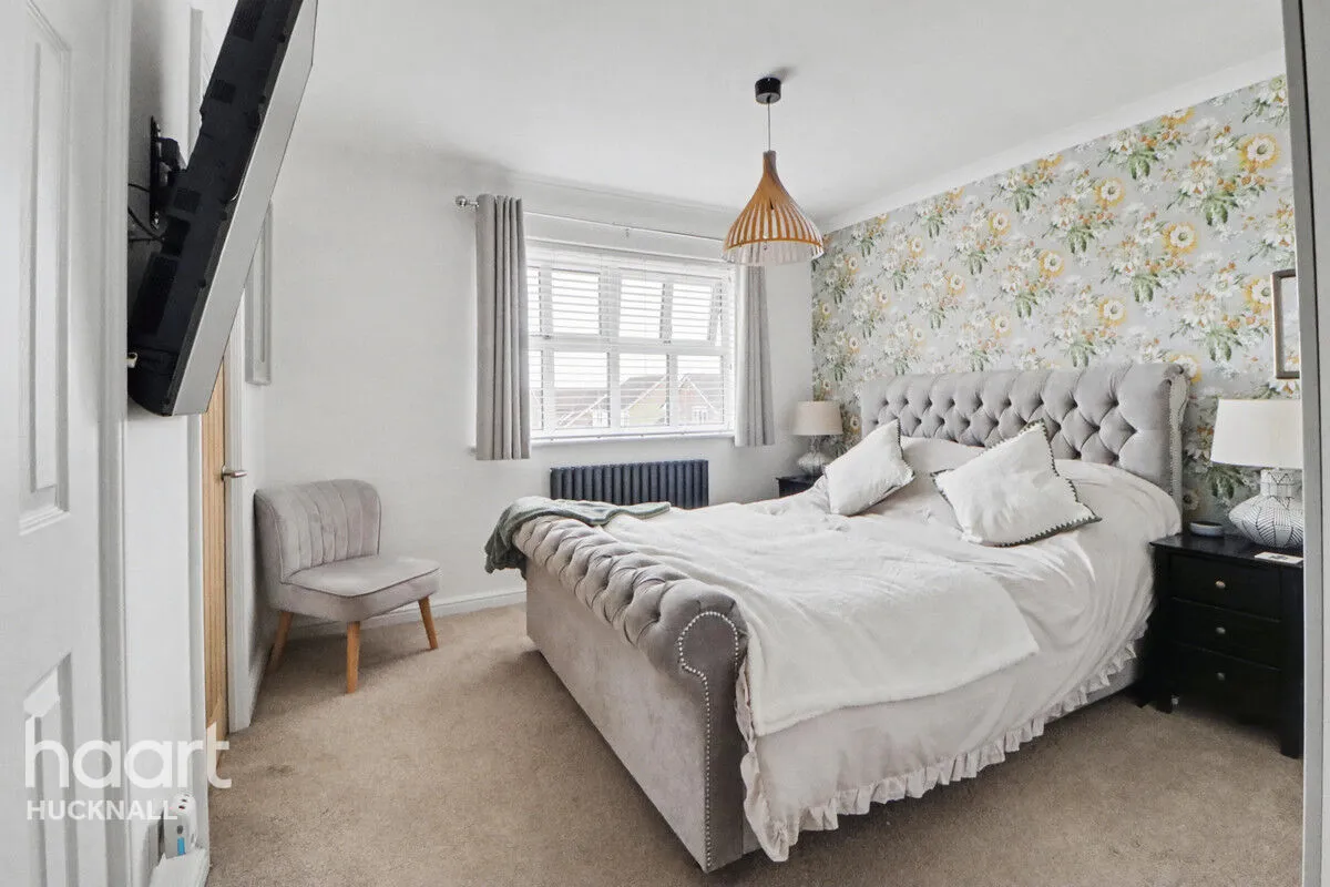 Church Lane, Nottingham, NG15, photo 16