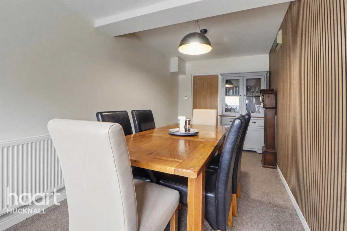 Church Lane, Nottingham, NG15, photo 9