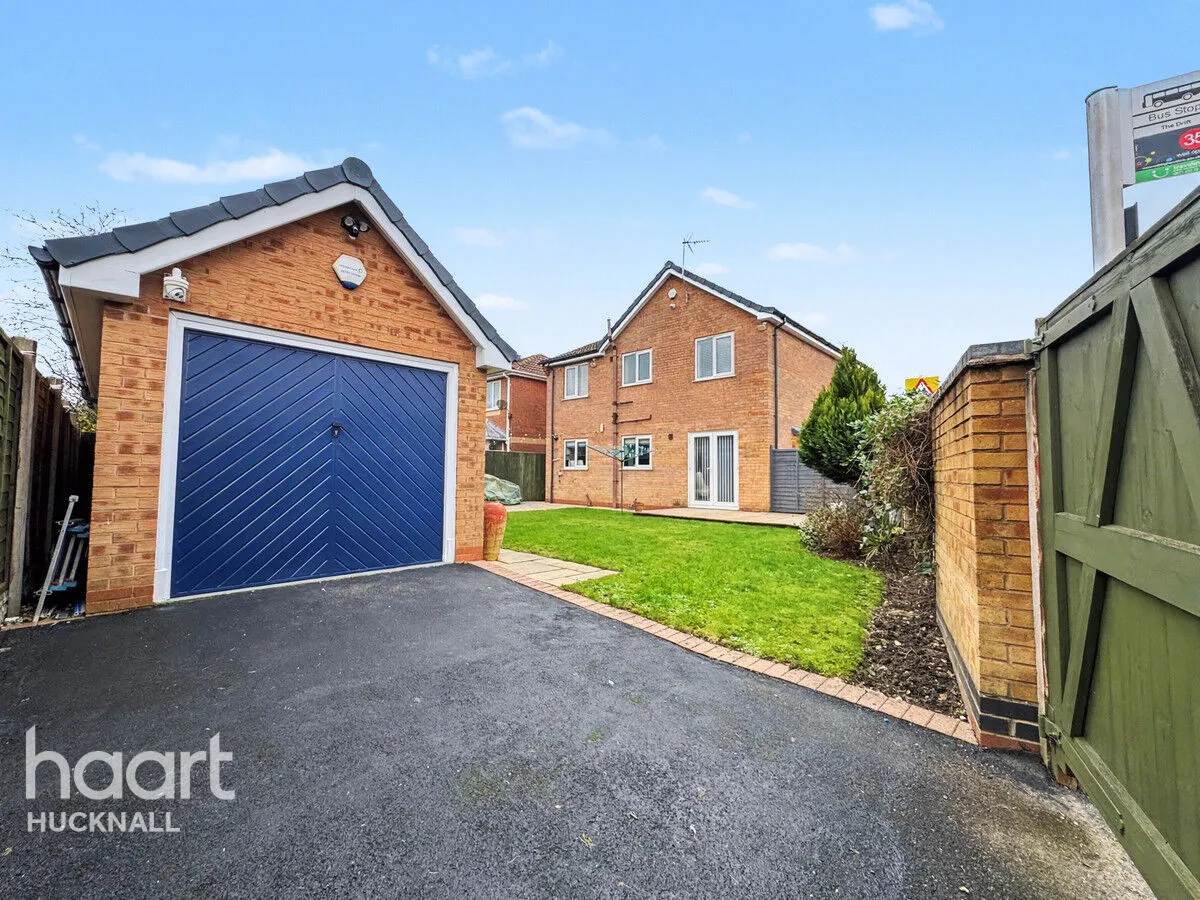 Church Lane, Nottingham, NG15, photo 24