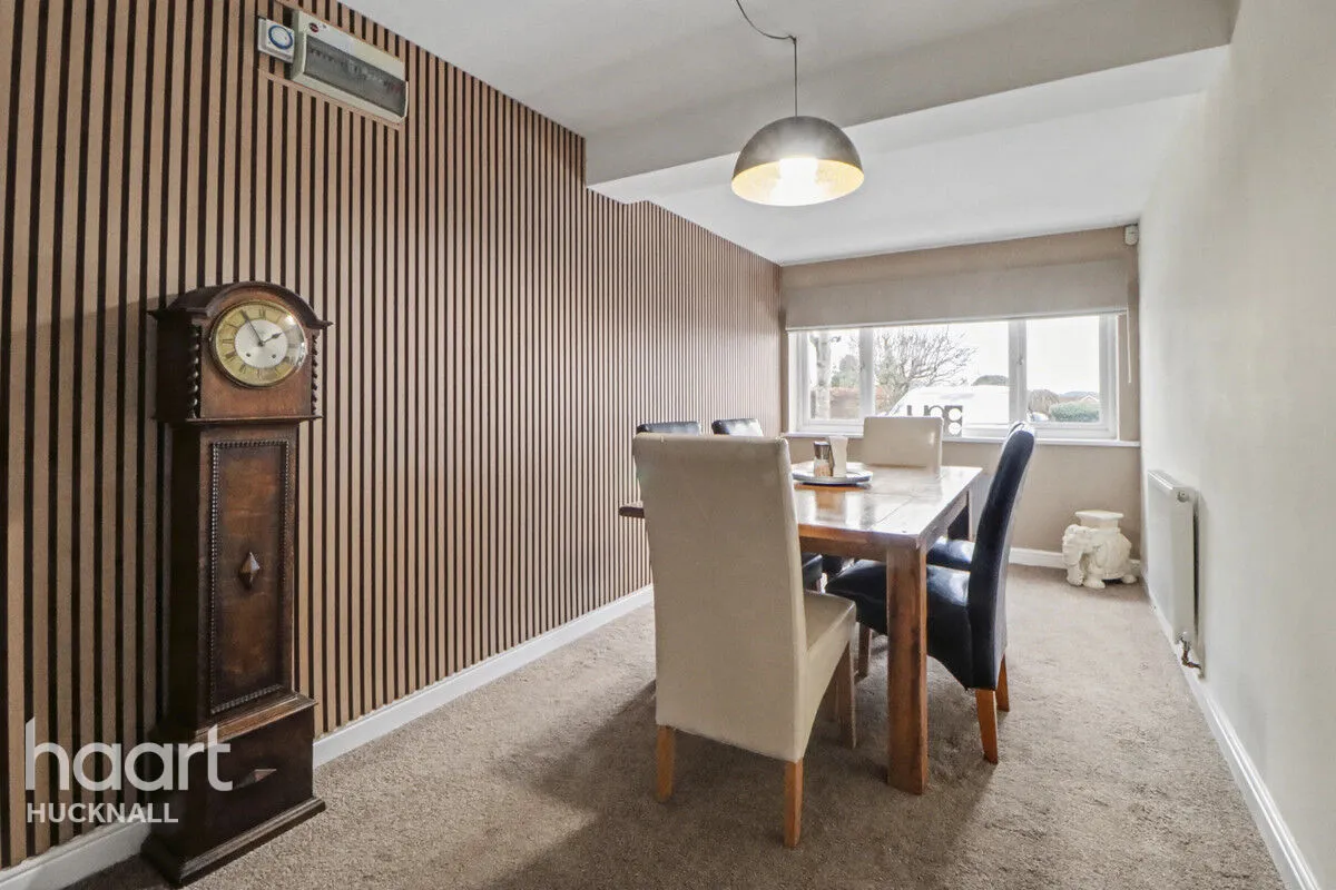 Church Lane, Nottingham, NG15, photo 8