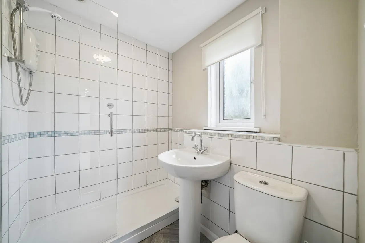 Ryat Green, Newton Mearns, G77, photo 9
