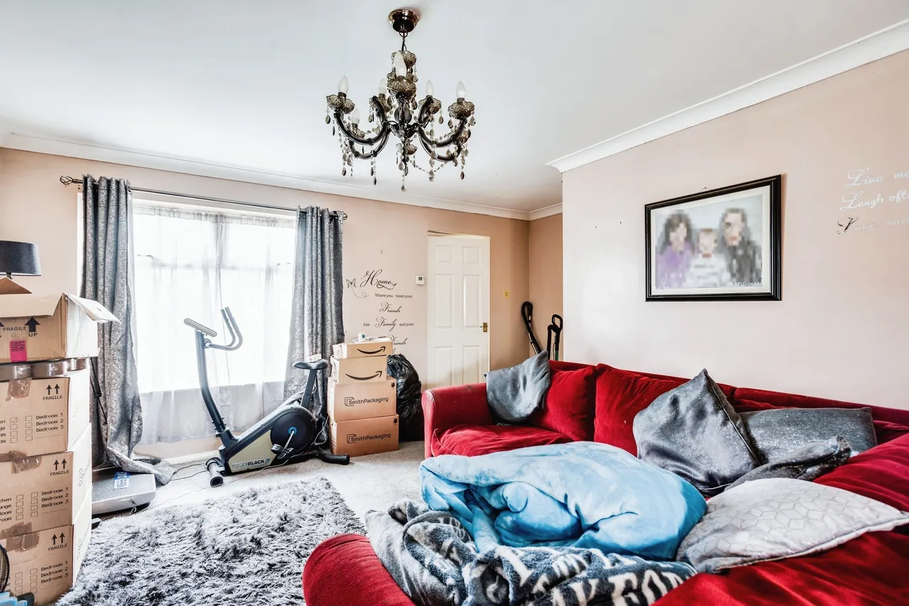 Austen Crescent, Swindon, Wiltshire, SN3, photo 4
