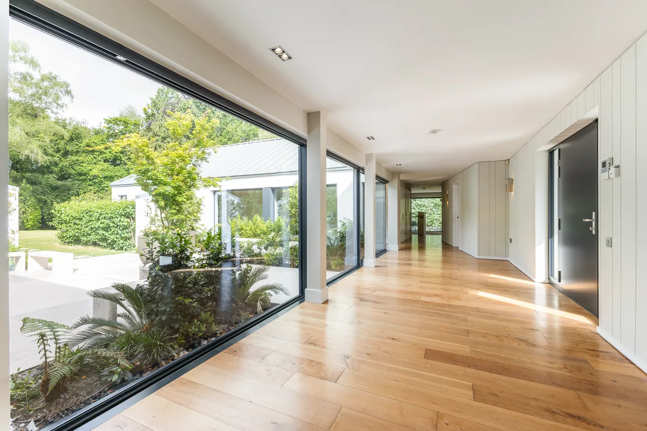 Wellington Avenue, Virginia Water, GU25, photo 10