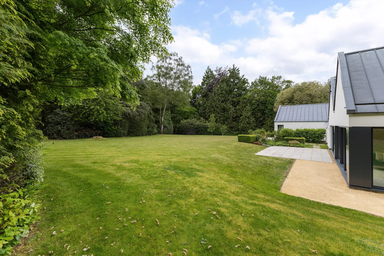 Wellington Avenue, Virginia Water, GU25, photo 2
