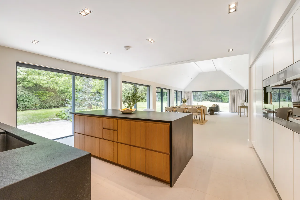 Wellington Avenue, Virginia Water, GU25, photo 5