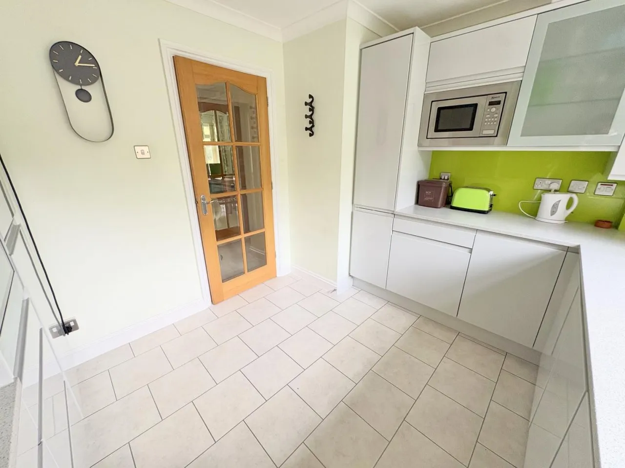 The Avenue, BH13, photo 14