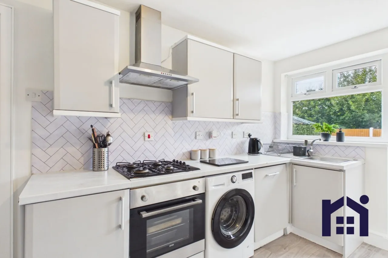 Pennine Avenue, Euxton, Chorley, PR7 6PE, photo 8
