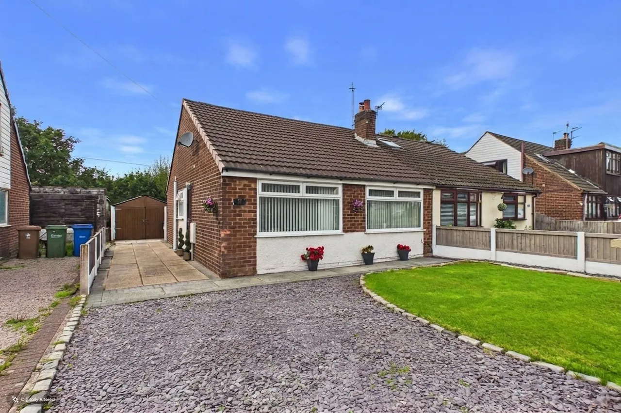 2 bed house for sale — Pennine Avenue, Euxton, Chorley, PR7 6PE