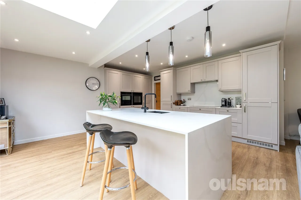 Station Road, Blackwell, Bromsgrove, Worcestershire, B60 1QB, photo 5