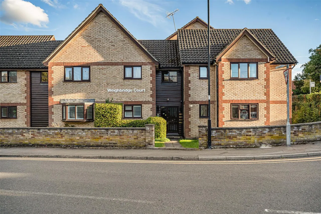 1 bed flat for sale, Weighbridge Court, Saffron Walden, CB11