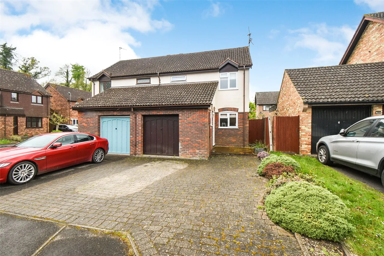 Vetch Field, Hook, Hampshire, RG27 9SL, photo 12
