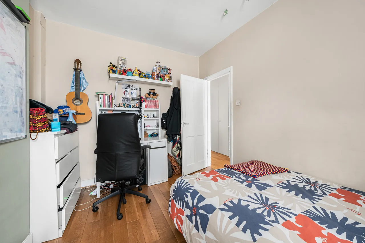 Tivoli Road, London, SE27, photo 7
