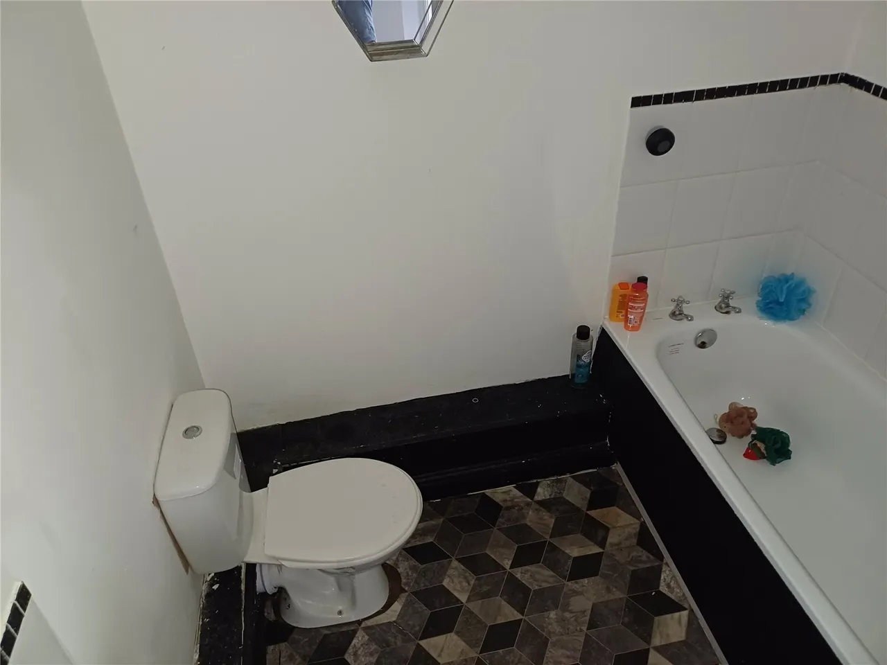 Antons Court, Liverpool, L26, photo 7