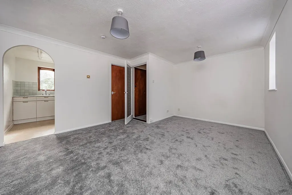 Bullrush Grove, Uxbridge, photo 14