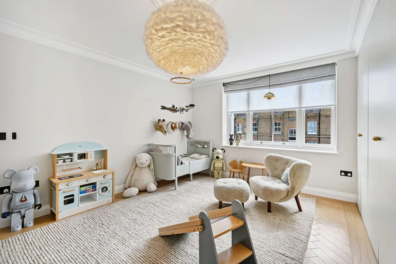 Nottingham Place, London, W1U, photo 14