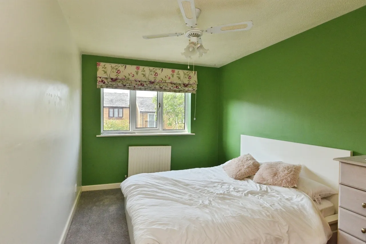 Church Street, New Bradwell, MK13, photo 6