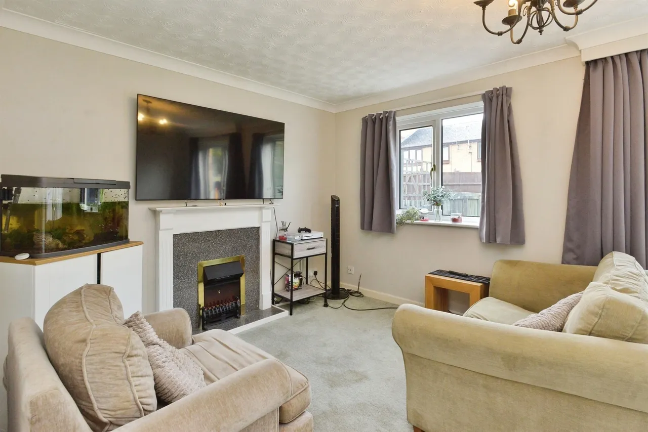 Church Street, New Bradwell, MK13, photo 17