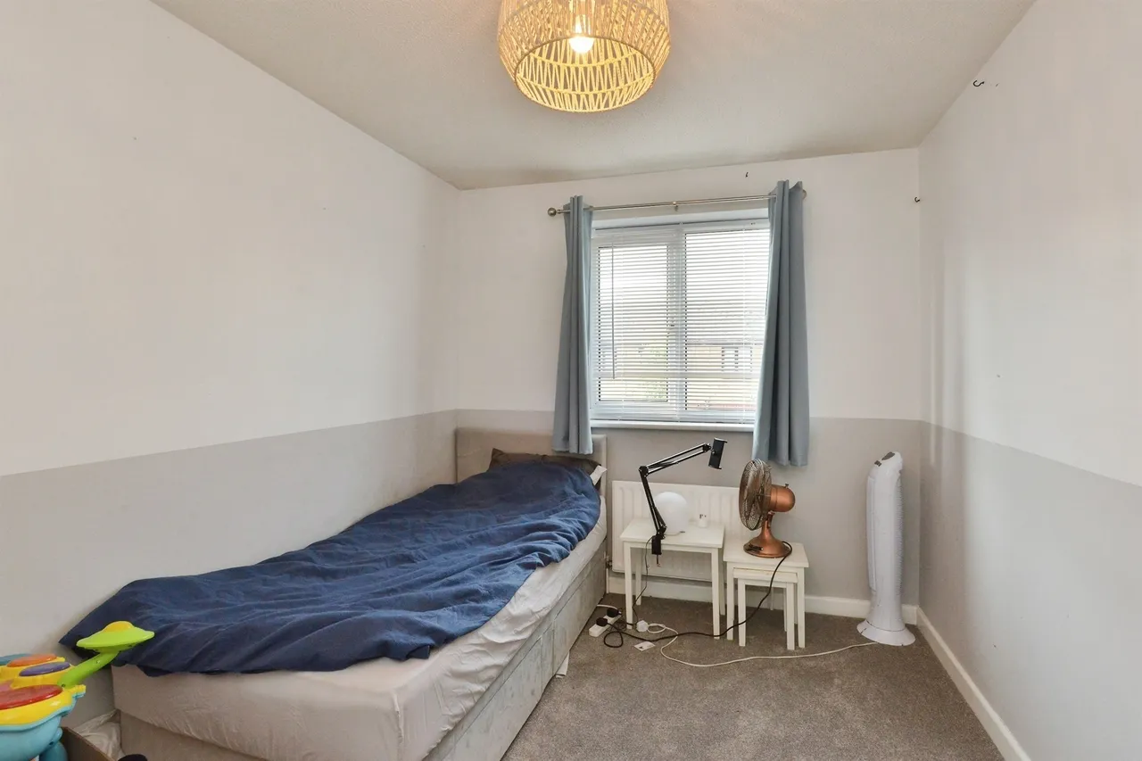 Church Street, New Bradwell, MK13, photo 7