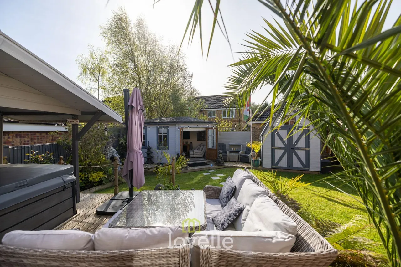 Cowslip Court, Healing, DN41, photo 3