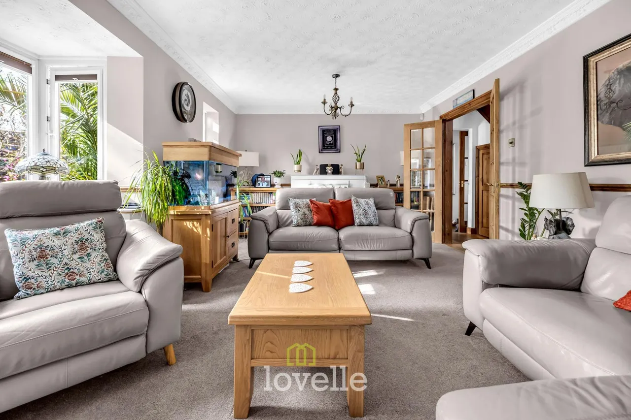 Cowslip Court, Healing, DN41, photo 19