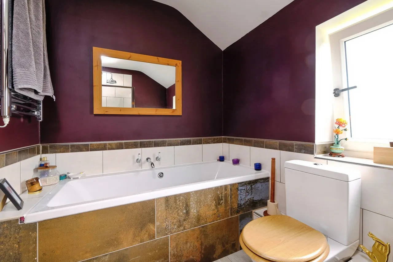Blaencuffin Road, Abertillery, NP13, photo 15