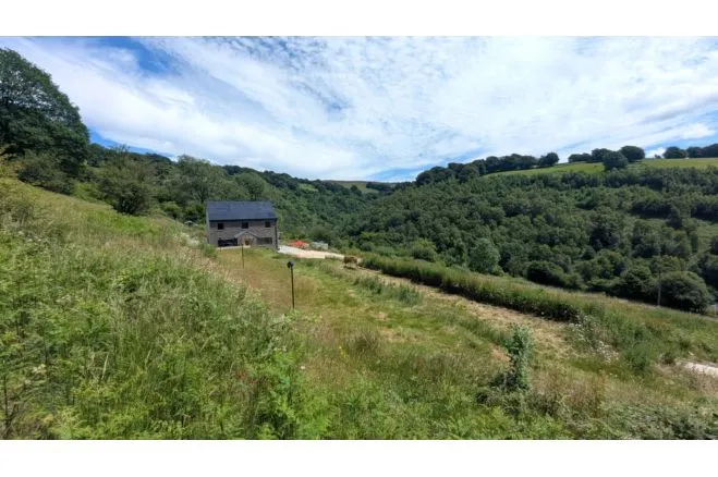 Blaencuffin Road, Abertillery, NP13, photo 2