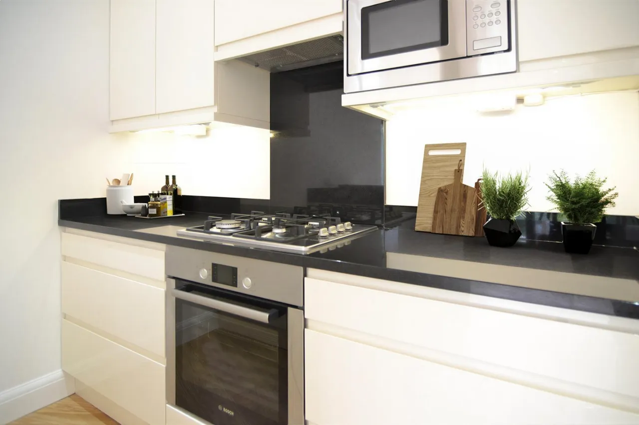 Surbiton Hill Road, Surbiton, KT6, photo 2