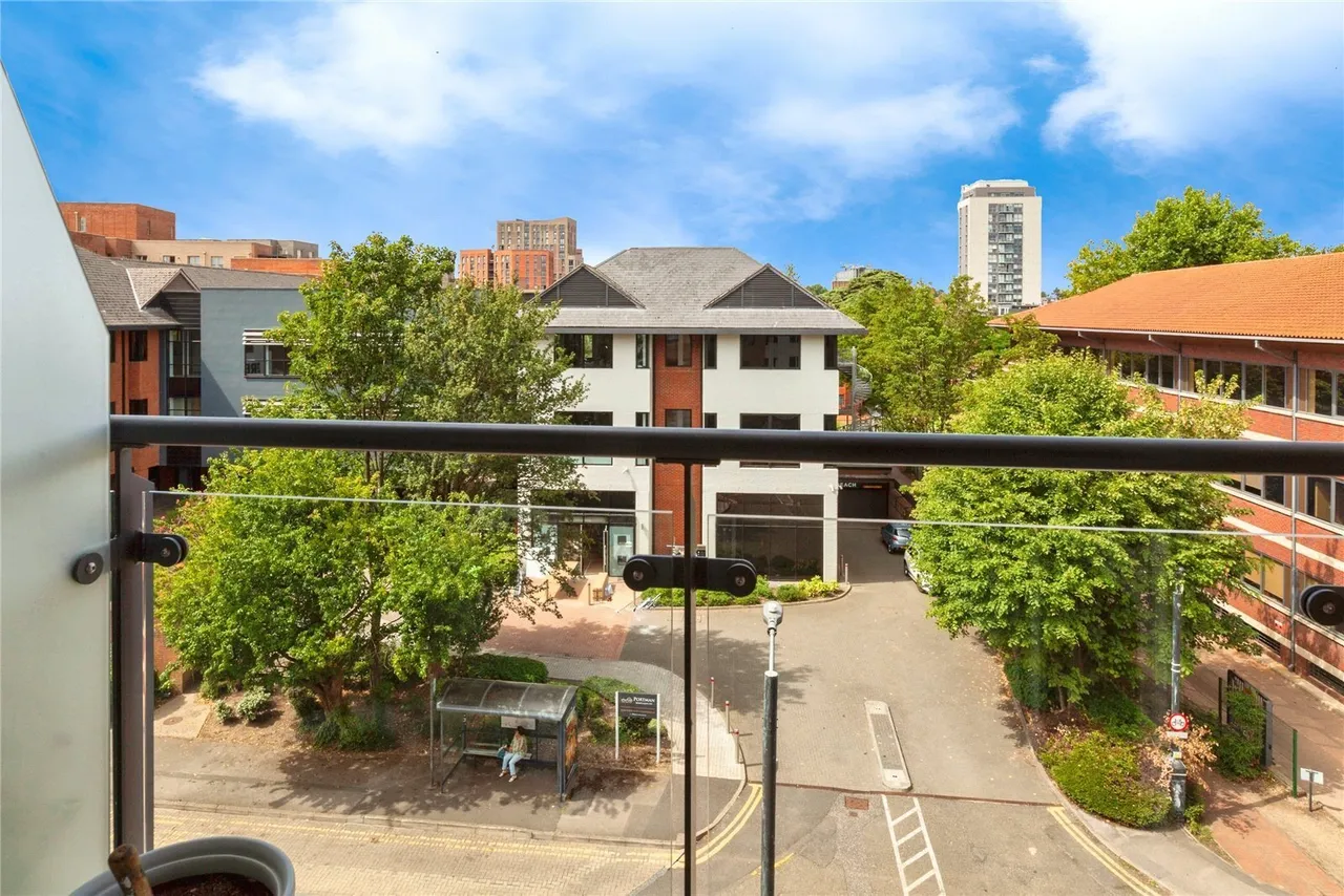 Bridge Avenue, Maidenhead, SL6, photo 12
