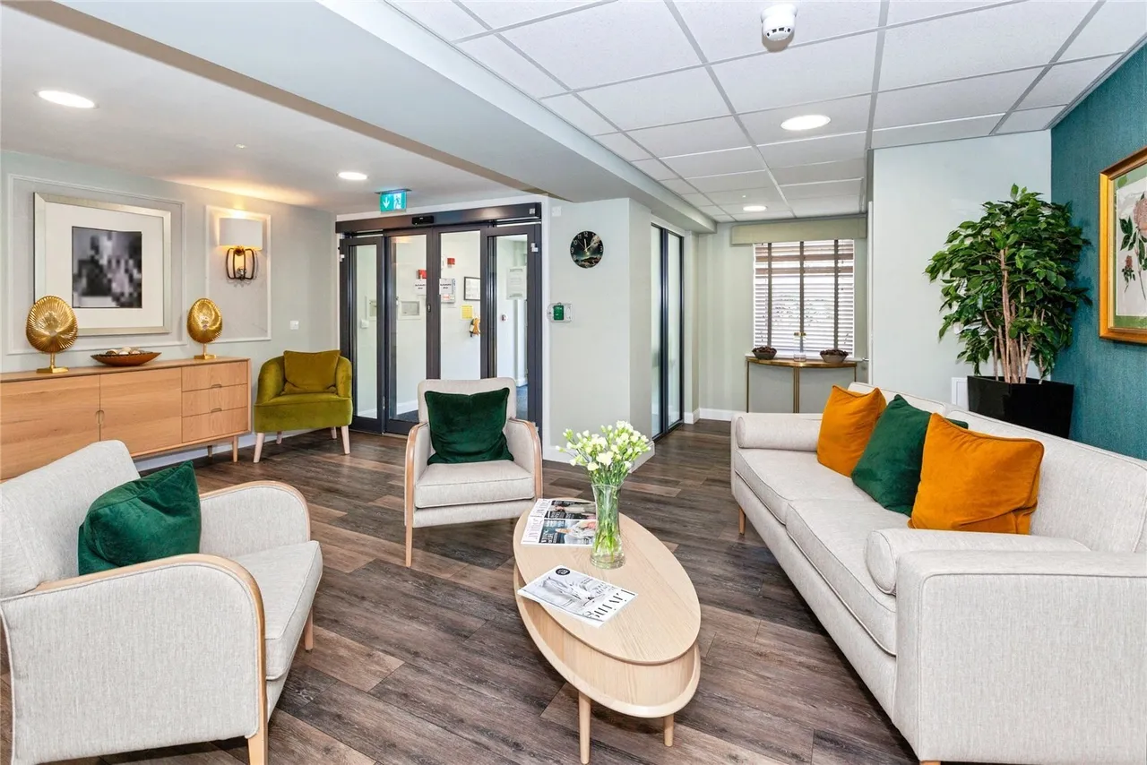 Bridge Avenue, Maidenhead, SL6, photo 11