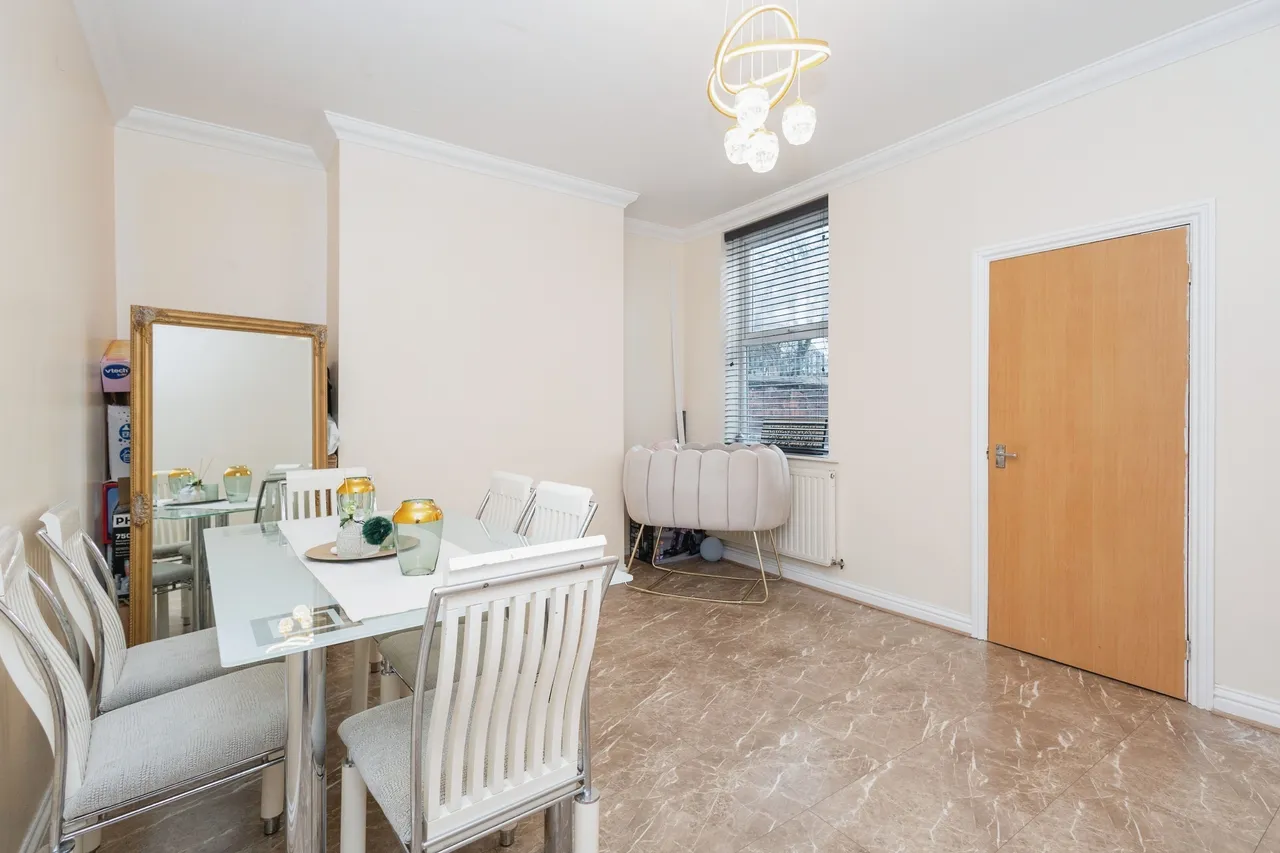Anglesey Road, ASHTON-UNDER-LYNE, Lancashire, OL7, photo 6