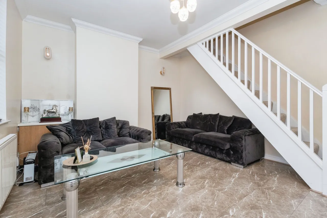 Anglesey Road, ASHTON-UNDER-LYNE, Lancashire, OL7, photo 2