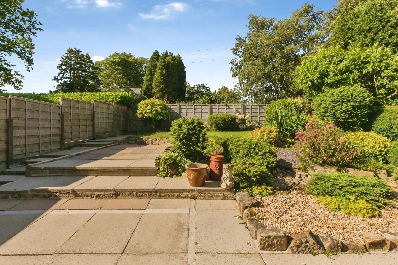 Fowey Close, Cheshire, SK10, photo 12