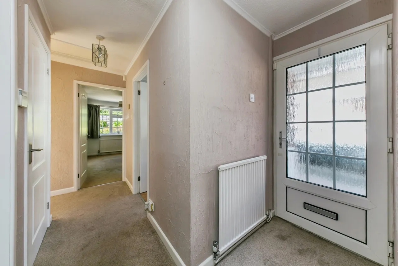 Fowey Close, Cheshire, SK10, photo 7
